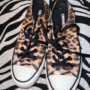Leopard print converse shoes